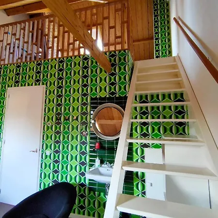 Familie- En Groepsverblijf Het Voorhuis Bed & Breakfast