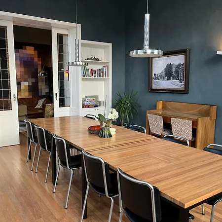 Familie- En Groepsverblijf Het Voorhuis Gasthof Loon op Zand