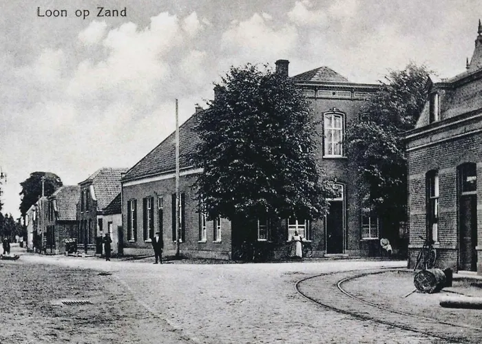 Familie- En Groepsverblijf Het Voorhuis Casa de hóspedes Loon op Zand