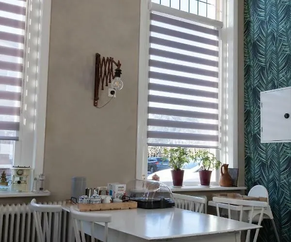 Casa de hóspedes Familie- En Groepsverblijf Het Voorhuis 3*